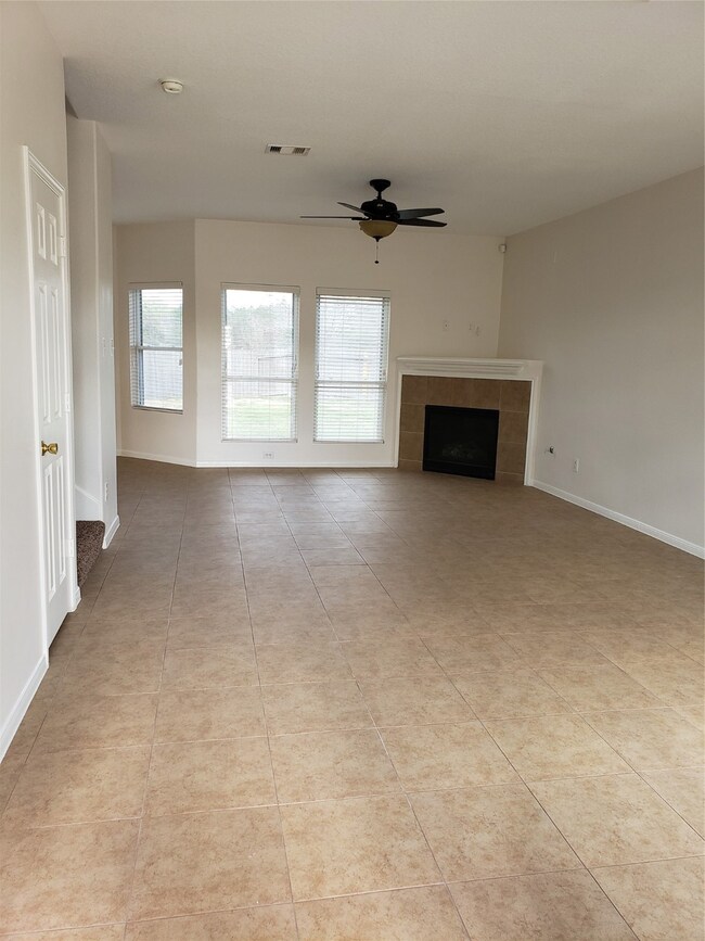 2423 July Sky Ct, Spring, TX 77386 - photo 6