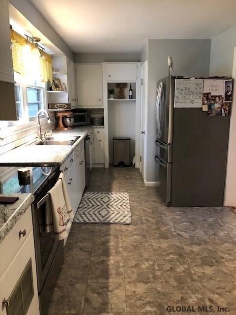 202 Adams St, Delmar, NY 12054 - photo 7