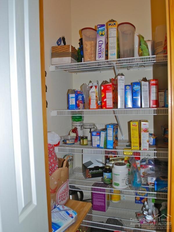 61138 Brookhollow Dr, Bend, OR 97702 - photo 6