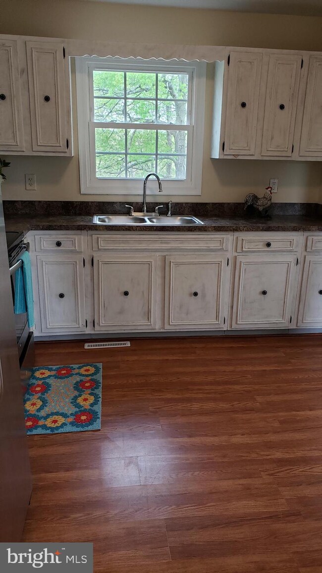 205 Guard Rd, Middletown, VA 22645 - photo 7