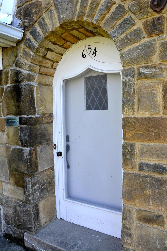 03a Door