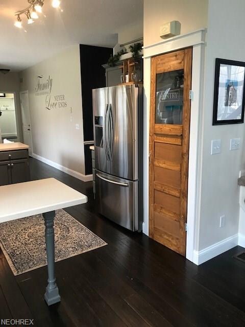 26961 Glenside Ln, Olmsted Falls, OH 44138 - photo 7