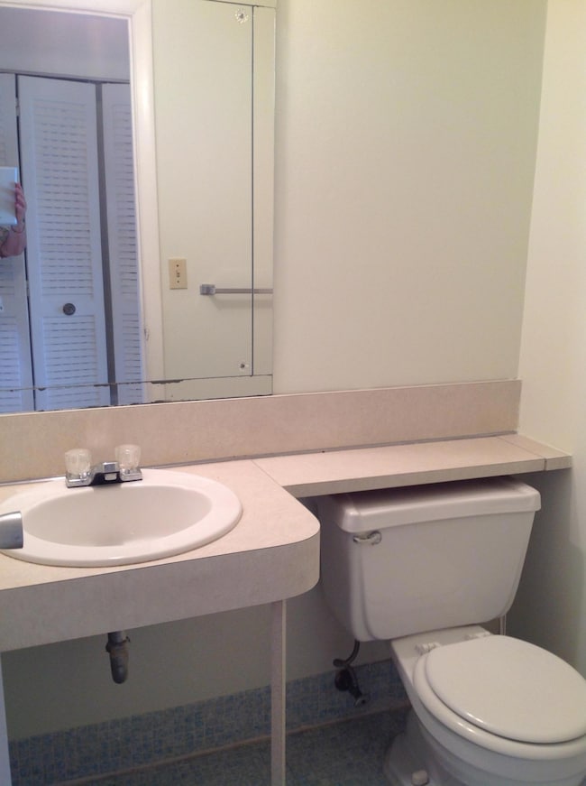 207 Norwich I, West Palm Beach, FL 33417 - photo 6