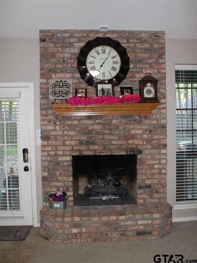 3100 3100 Campus Cir, Tyler, TX 75701 - photo 6