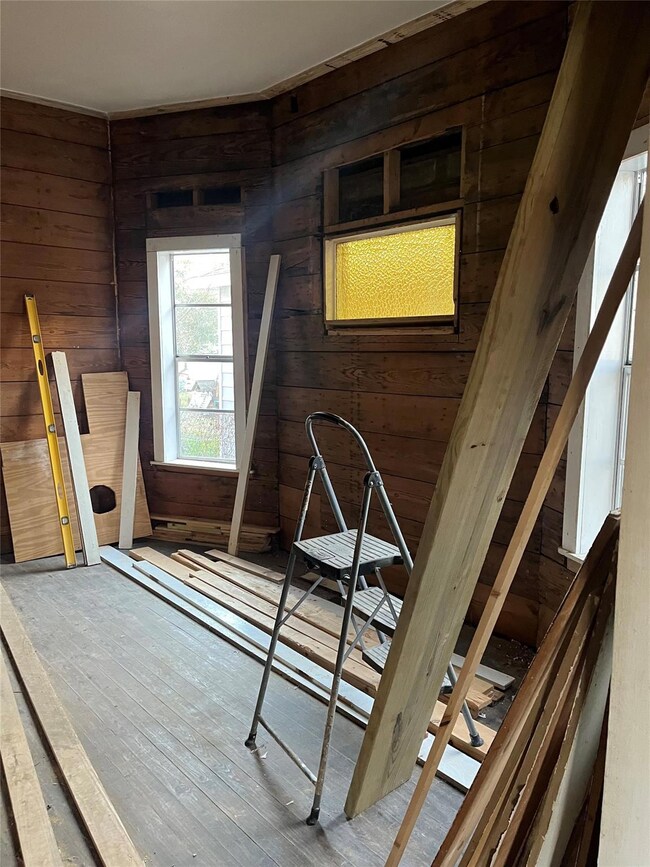 1218 W Woodard St, Denison, TX 75020 - photo 7