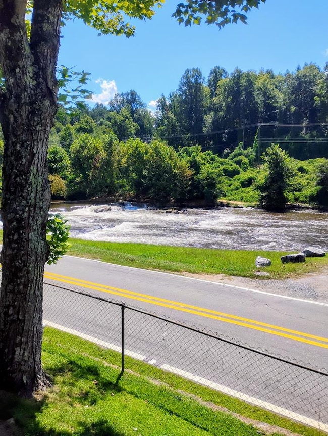 153 N River Rd, Sylva, NC 28779 - photo 2
