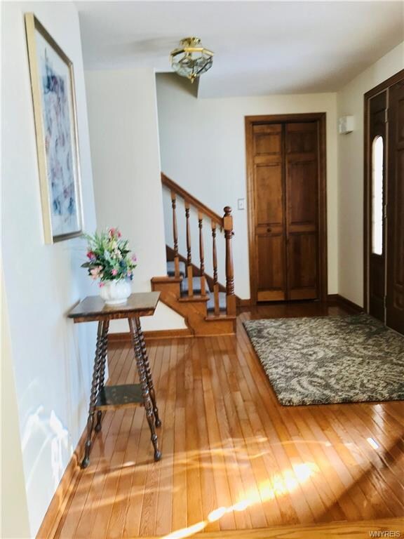 7297 Balla Dr, North Tonawanda, NY 14120 - photo 4