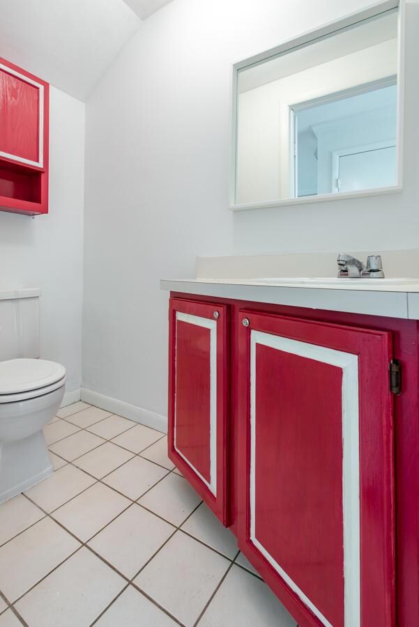 1st floor half bath