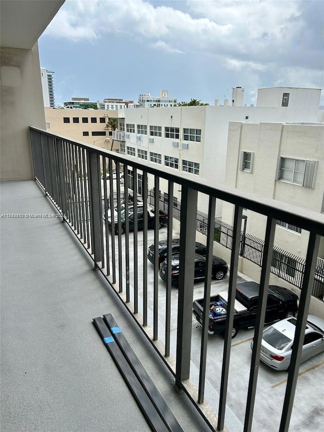 unlisted-address, Miami Beach, FL 33140 - photo 4