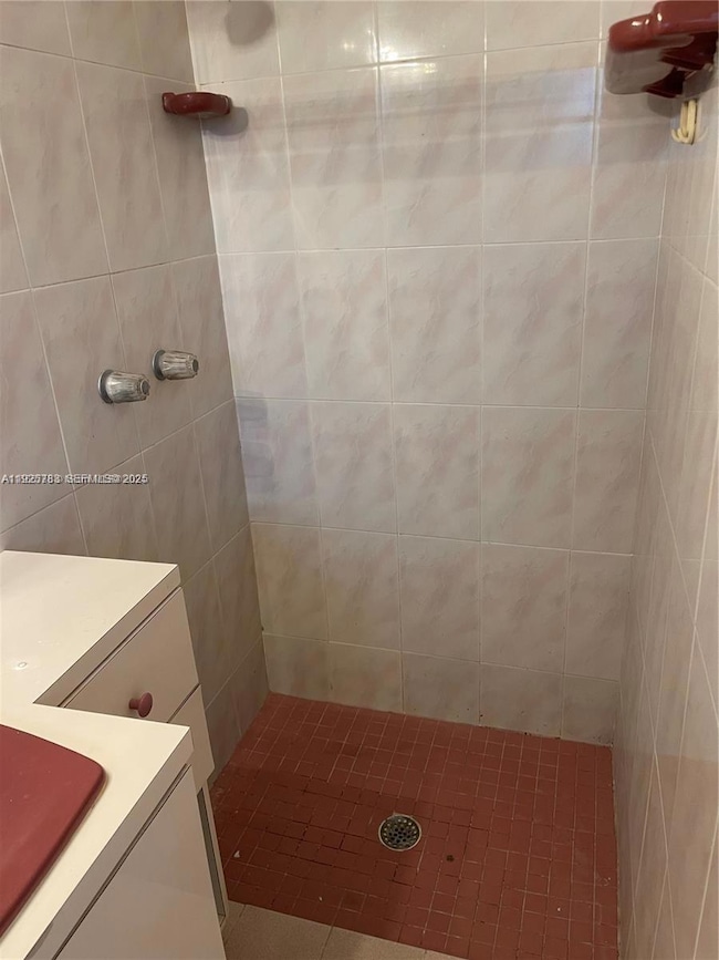 9711 Caribbean Blvd unit n/a, Cutler Bay, FL 33189 - photo 2