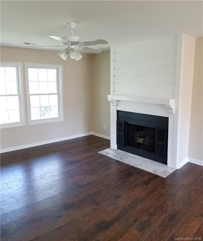 122 Wicklow Dr, Asheville, NC 28806 - photo 3