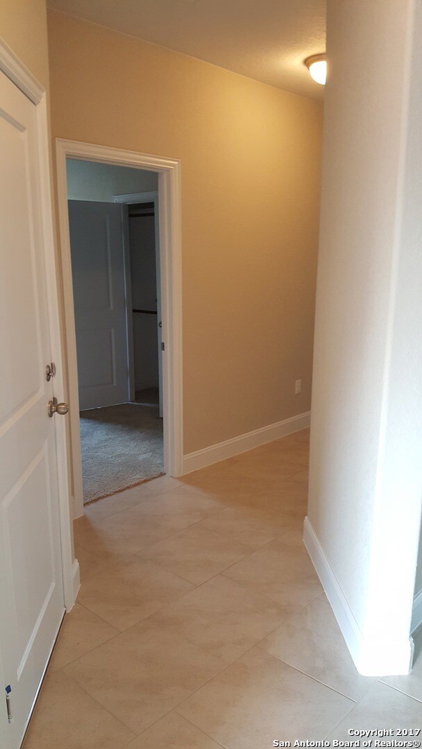 9734 Bricewood Oak, San Antonio, TX 78254 - photo 3