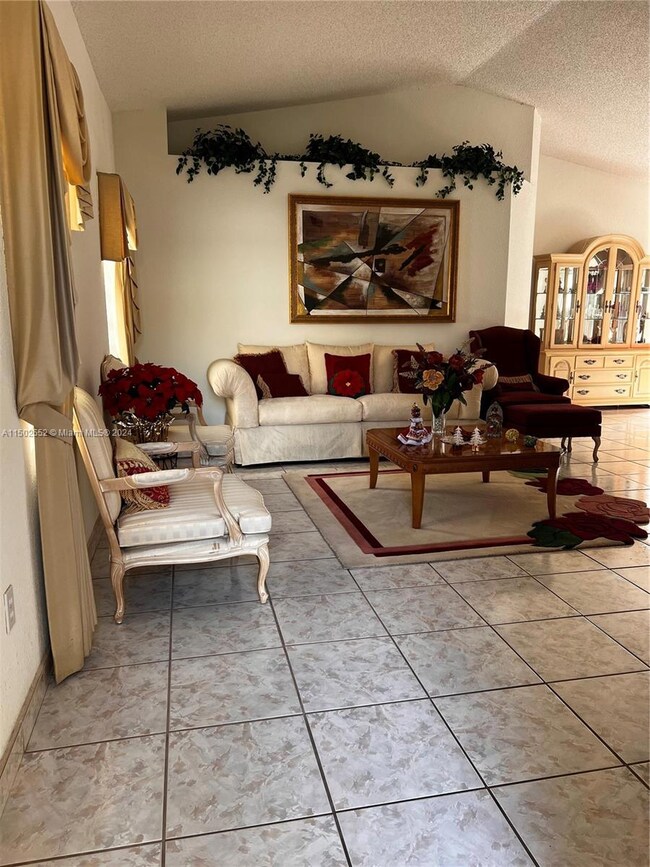 11382 NW 50th Terrace, Doral, FL 33178 - photo 3