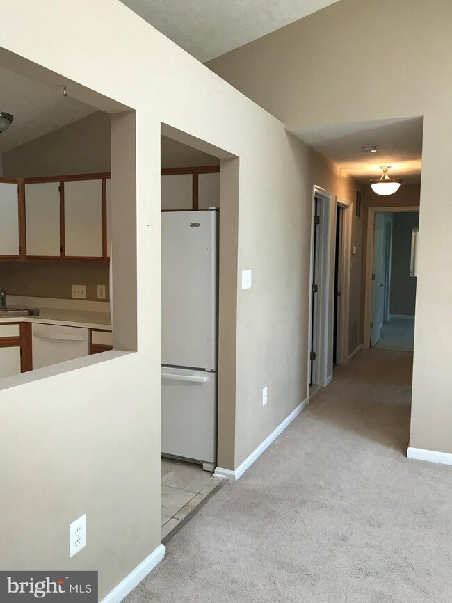 114 Timberlake Terrace unit 9, Stephens City, VA 22655 - photo 4