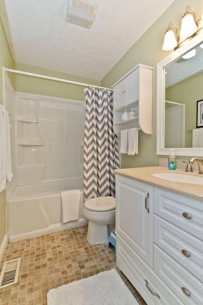 full bath 17.jpg