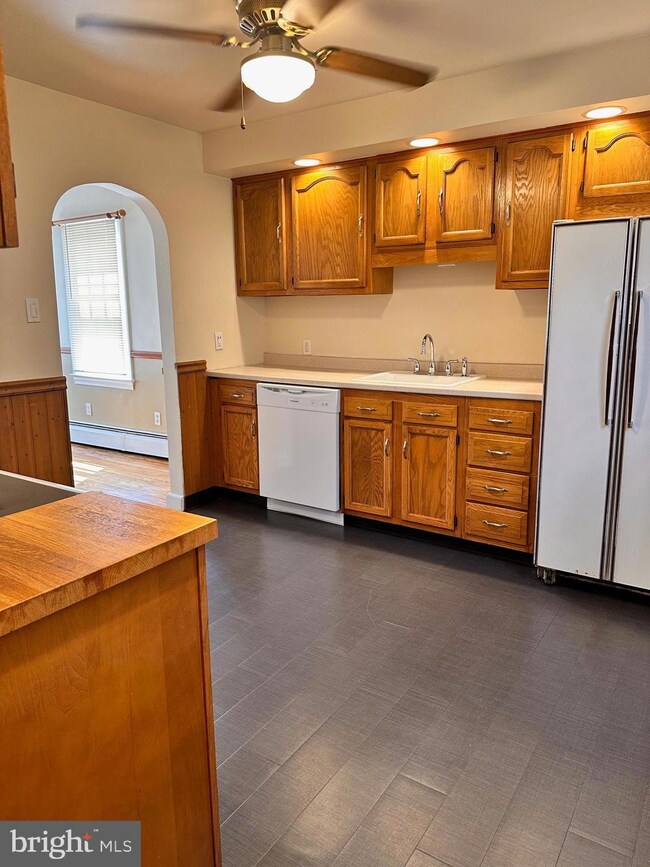 3446 Unionville Pike unit 26, Hatfield, PA 19440 - photo 6