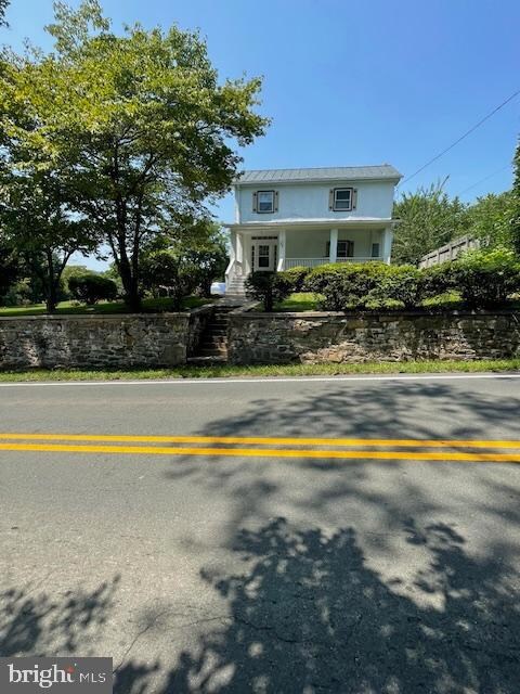 589 Zachary Taylor Hwy, Flint Hill, VA 22627 - photo 4