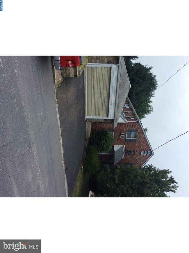 28 Alameda Rd unit 1ST FL, Broomall, PA 19008 - photo 2