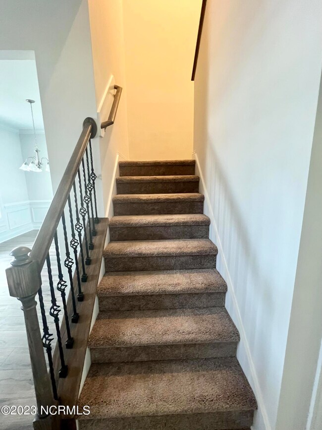 1010 Sailfish St, New Bern, NC 28562 - photo 4