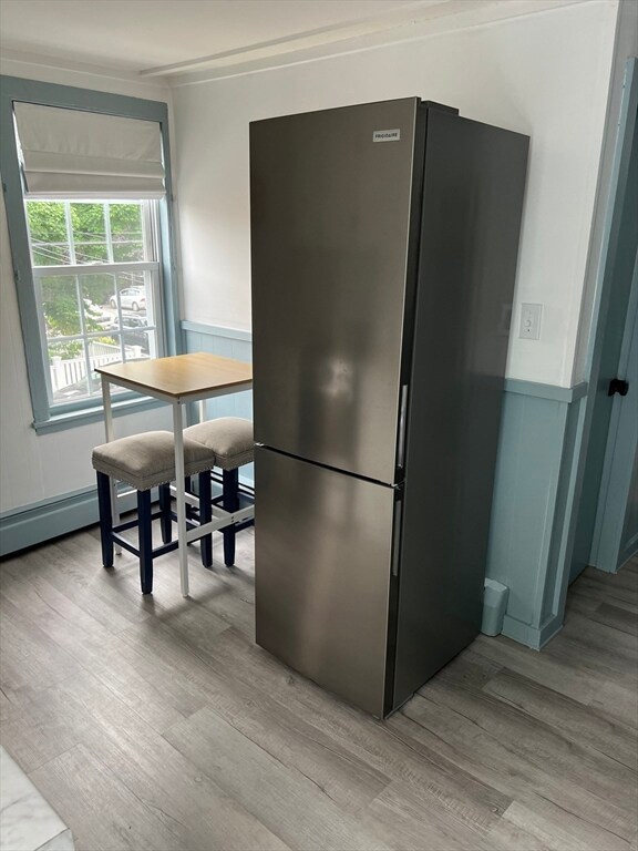 26 Munroe St unit 4, Newburyport, MA 01950 - photo 4