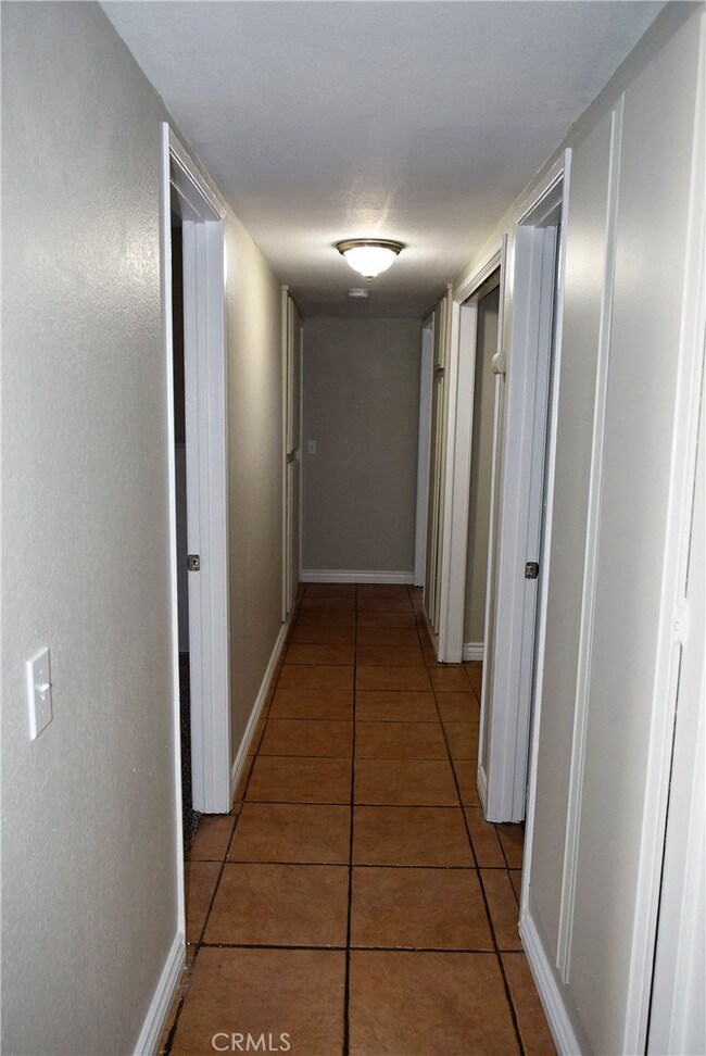 12241 Carnation Ln unit A, Moreno Valley, CA 92557 - photo 7