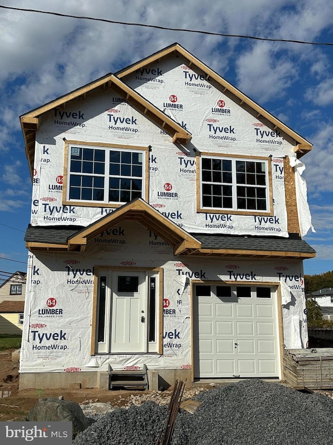 909 New Chestnut St, Bristol, PA 19007 - photo 3