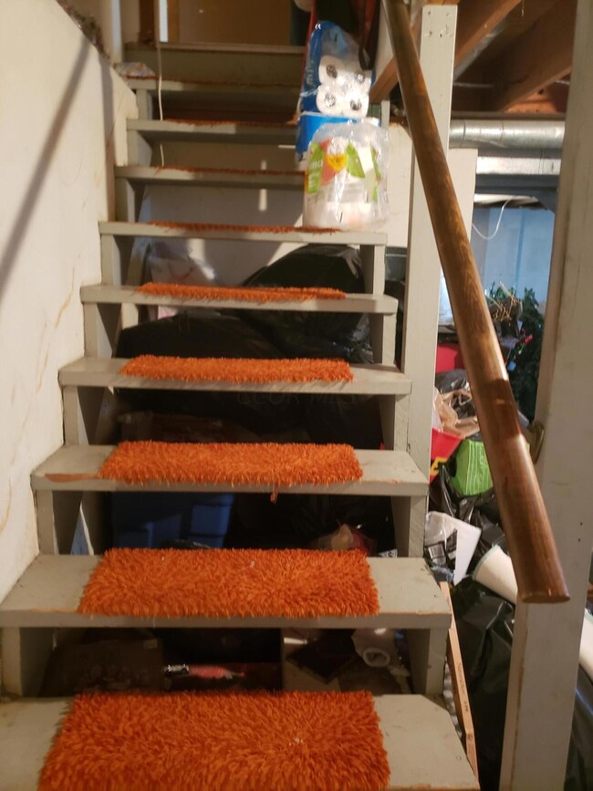 1873-1875 Hampstead Dr, Columbus, OH 43229 - photo 7