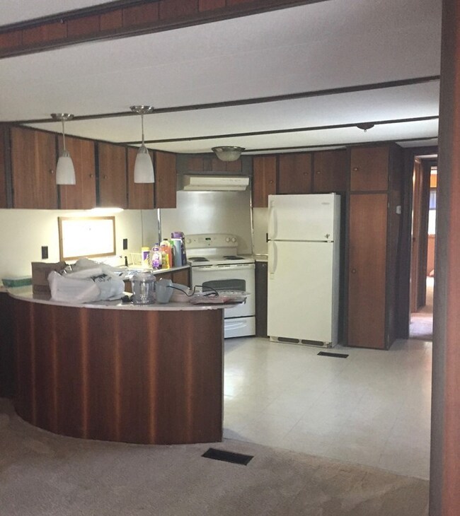 309 State Rd unit 309, South Deerfield, MA 01373 - photo 4