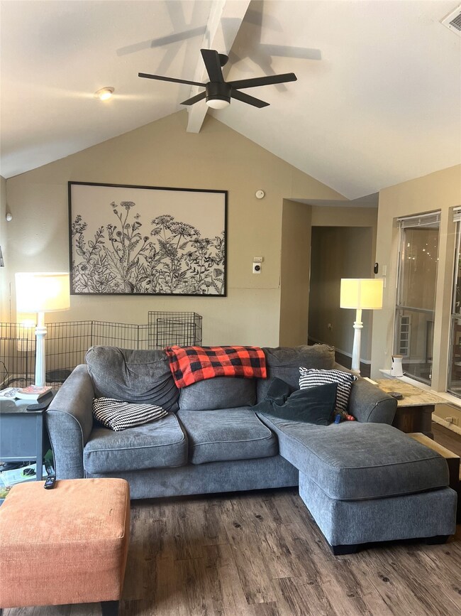 3910 Sardis Ln, Houston, TX 77088 - photo 4