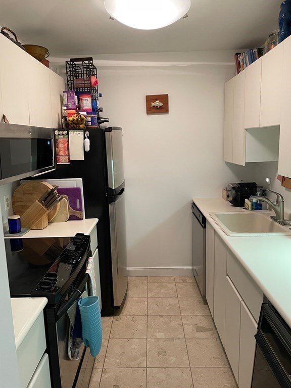 19 Wiget St unit 401, Boston, MA 02113 - photo 6