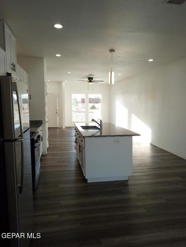 718 Cobre St unit 2, El Paso, TX 79928 - photo 7