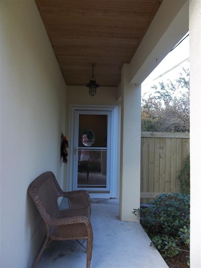 302 C St, Saint Augustine, FL 32080 - photo 2