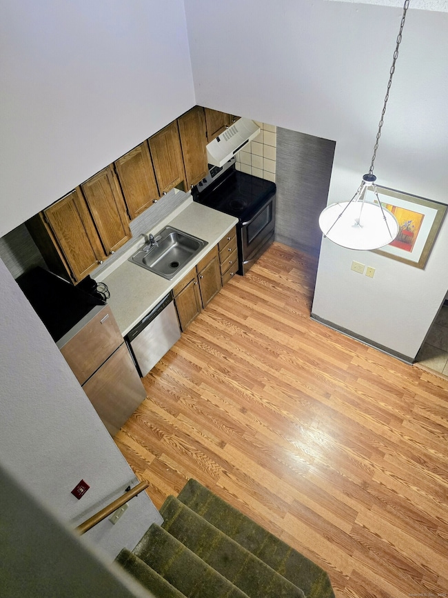 3 Long Wharf Dr unit 124, New Haven, CT 06511 - photo 3