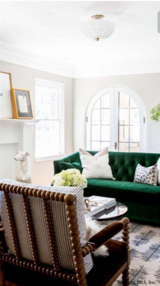 184 Spring St, Saratoga Springs, NY 12866 - photo 5