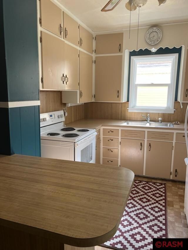 57930 100th St, Walters, MN 56097 - photo 2