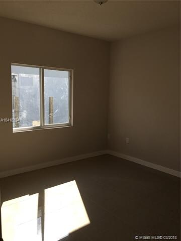 11478 SW 214th St, Miami, FL 33189 - photo 7