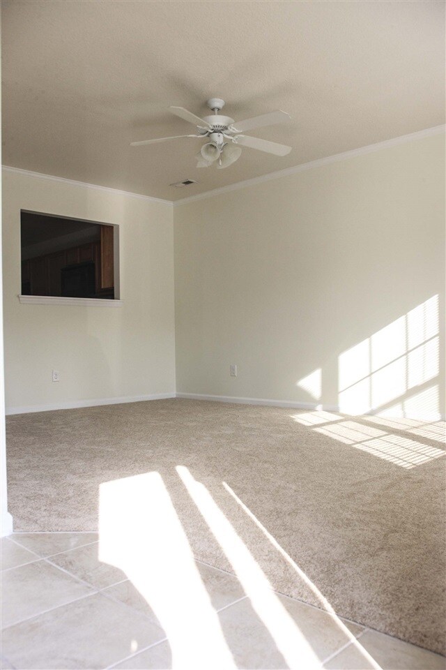 605 Doris Place Dr, Jacksonville, NC 28540 - photo 3