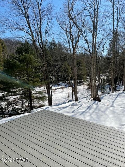 209 Surrey Dr, Hawley, PA 18428 - photo 3