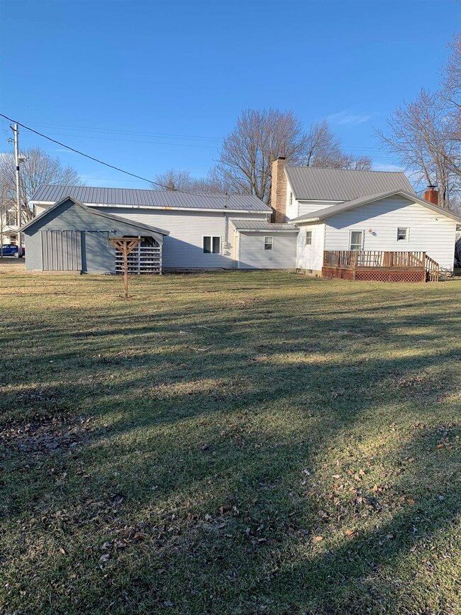 220 W Butcher St, Geneva, IN 46740 - photo 3