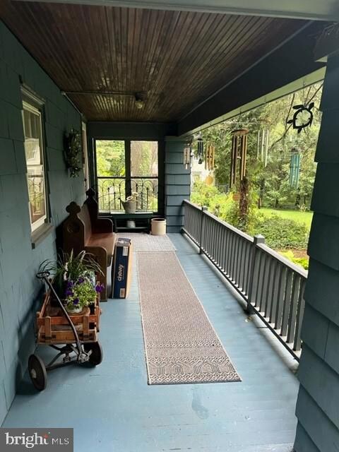 821 Sheerlund Rd, Reading, PA 19607 - photo 3