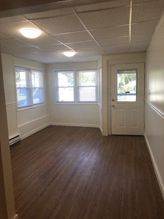 1071 W Boylston St unit 2, Worcester, MA 01606 - photo 2