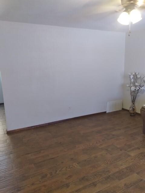 Living Room view from front door to sw corner