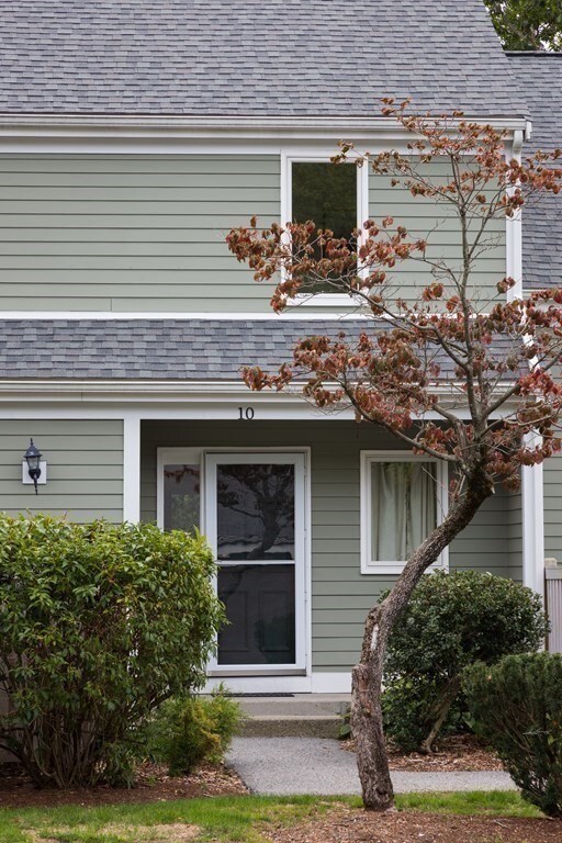 10 Fifer Ln, Lexington, MA 02420 - photo 4