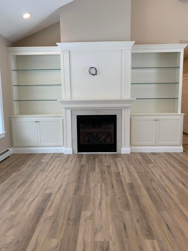 4 Honeysuckle Dr, Old Orchard Beach, ME 04064 - photo 4