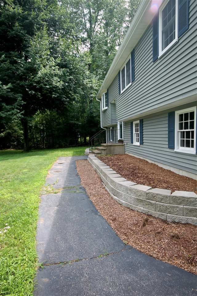 36 Forest Dr, Bedford, NH 03110 - photo 7