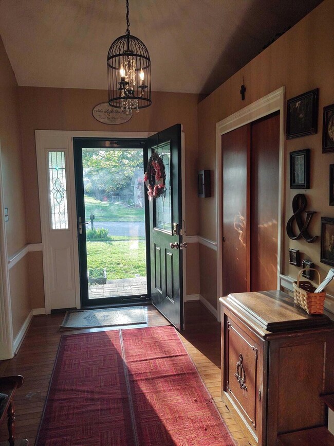 206 Savannah Dr, Nicholasville, KY 40356 - photo 3