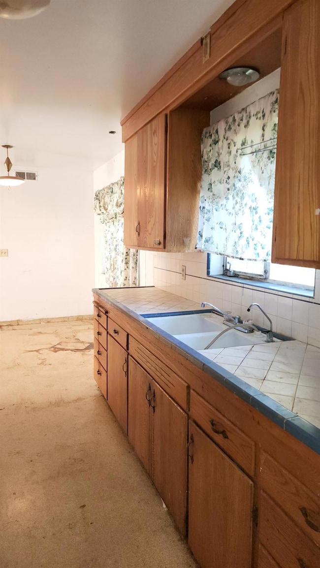 499 W Leven St, Grimes, CA 95950 - photo 5