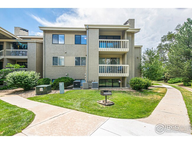 60 S Boulder Cir unit 6035, Boulder, CO 80303 - photo 2