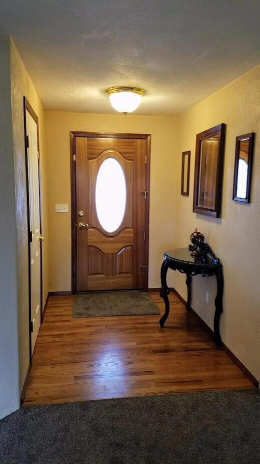 1335 Circlewood Dr, Central Point, OR 97502 - photo 4