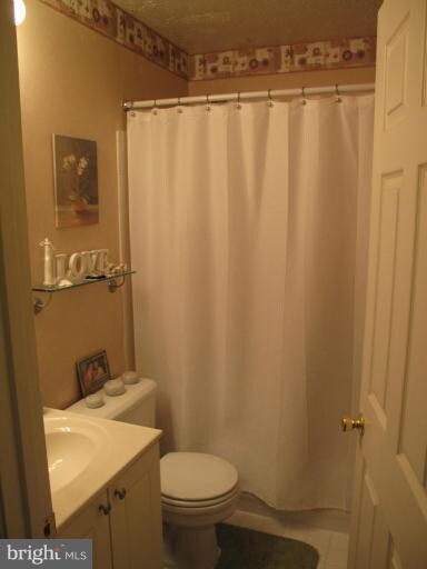 542 Doefield Ct, Abingdon, MD 21009 - photo 4